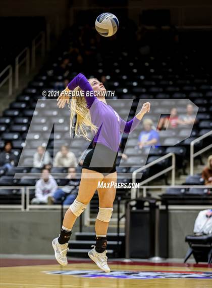 Thumbnail 2 in Wink vs. Thrall (UIL Volleyball 2A Semi-Finals)  photogallery.