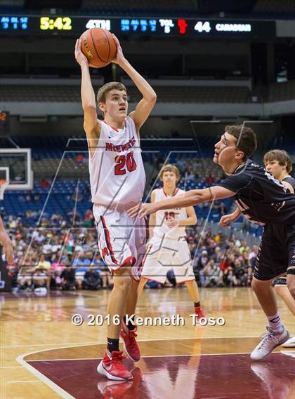 Thumbnail 2 in Muenster vs. Canadian (UIL 2A Final) photogallery.