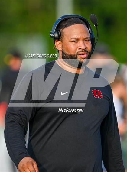 Thumbnail 3 in Veterans @ Warner Robins (Scrimmage) photogallery.