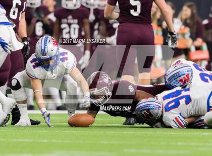 Thumbnail 3 in Cy-Fair vs. Westlake (UIL 6a DII State Semi Final Playoffs) photogallery.