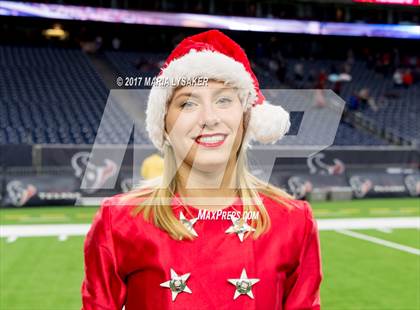 Thumbnail 2 in Cy-Fair vs. Westlake (UIL 6a DII State Semi Final Playoffs) photogallery.