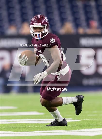Thumbnail 1 in Cy-Fair vs. Westlake (UIL 6a DII State Semi Final Playoffs) photogallery.
