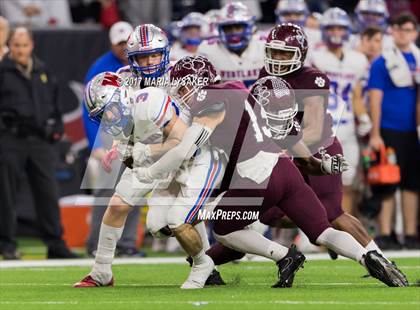 Thumbnail 2 in Cy-Fair vs. Westlake (UIL 6a DII State Semi Final Playoffs) photogallery.