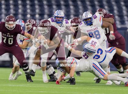 Thumbnail 1 in Cy-Fair vs. Westlake (UIL 6a DII State Semi Final Playoffs) photogallery.