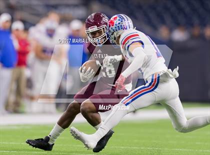 Thumbnail 2 in Cy-Fair vs. Westlake (UIL 6a DII State Semi Final Playoffs) photogallery.