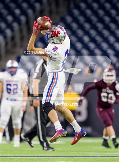 Thumbnail 2 in Cy-Fair vs. Westlake (UIL 6a DII State Semi Final Playoffs) photogallery.