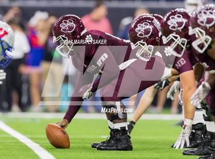 Thumbnail 2 in Cy-Fair vs. Westlake (UIL 6a DII State Semi Final Playoffs) photogallery.
