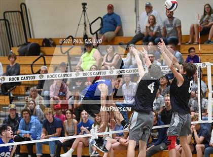 Thumbnail 3 in Douglas County vs. Legend (CHSAA 5A State Final) photogallery.