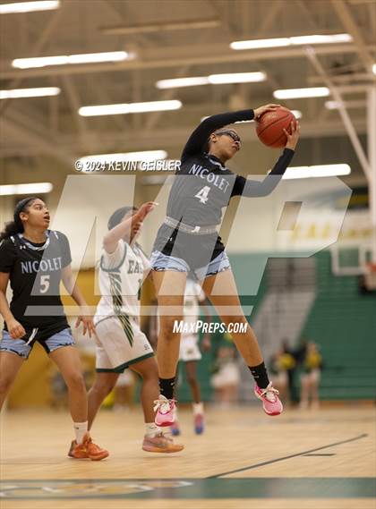 Thumbnail 1 in Nicolet @ Racine Case photogallery.