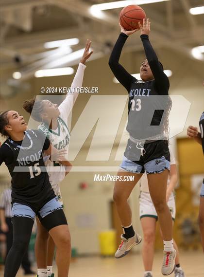 Thumbnail 3 in Nicolet @ Racine Case photogallery.