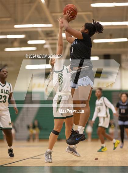Thumbnail 1 in Nicolet @ Racine Case photogallery.