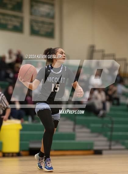 Thumbnail 3 in Nicolet @ Racine Case photogallery.