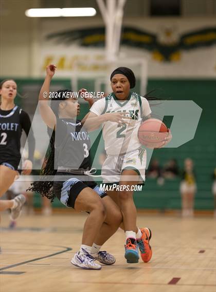 Thumbnail 1 in Nicolet @ Racine Case photogallery.