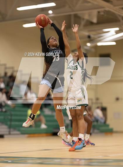Thumbnail 1 in Nicolet @ Racine Case photogallery.