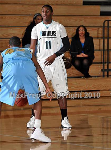 Thumbnail 3 in North Valleys vs. Center (Whitney Winter Classic) photogallery.