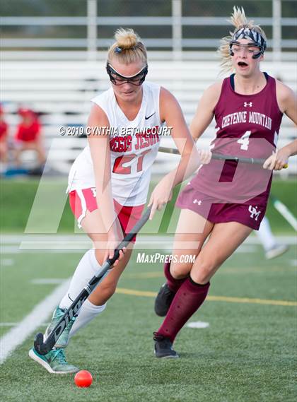 Thumbnail 2 in Cheyenne Mountain vs Regis Jesuit photogallery.