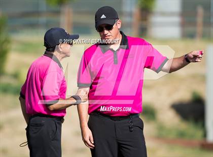 Thumbnail 1 in Cheyenne Mountain vs Regis Jesuit photogallery.
