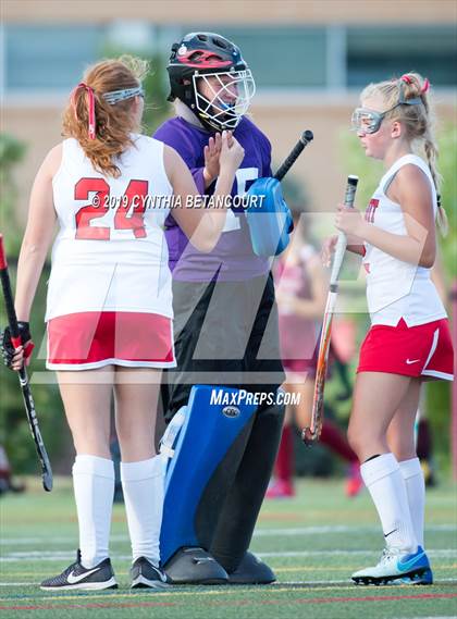 Thumbnail 3 in Cheyenne Mountain vs Regis Jesuit photogallery.