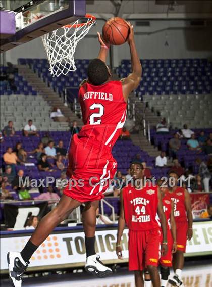 Thumbnail 2 in THSCA All-Star Basketball Game (North vs. South) photogallery.