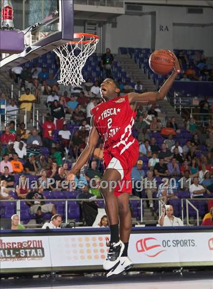 Thumbnail 1 in THSCA All-Star Basketball Game (North vs. South) photogallery.