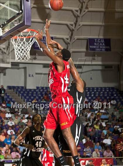 Thumbnail 1 in THSCA All-Star Basketball Game (North vs. South) photogallery.