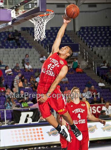 Thumbnail 3 in THSCA All-Star Basketball Game (North vs. South) photogallery.