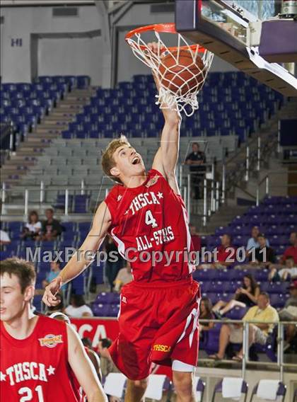 Thumbnail 3 in THSCA All-Star Basketball Game (North vs. South) photogallery.