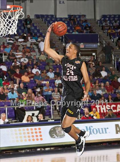 Thumbnail 3 in THSCA All-Star Basketball Game (North vs. South) photogallery.