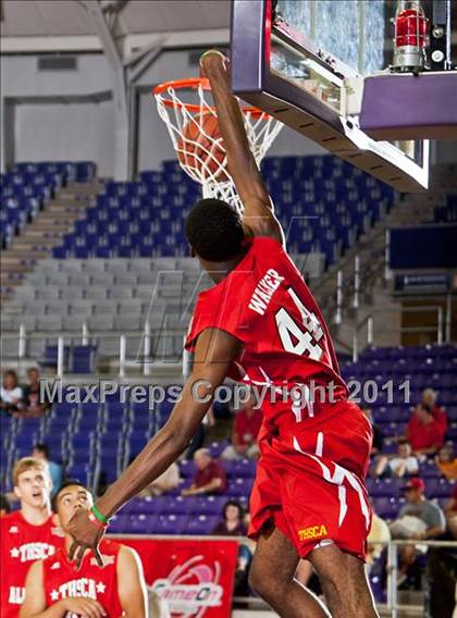 Thumbnail 1 in THSCA All-Star Basketball Game (North vs. South) photogallery.