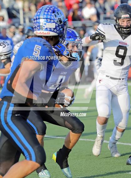 Thumbnail 3 in James Madison @ Fairfax (VHSL Class 6 State Semifinal) photogallery.