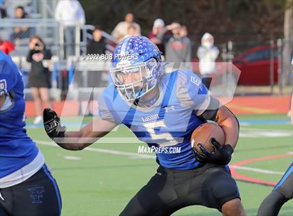 Thumbnail 1 in James Madison @ Fairfax (VHSL Class 6 State Semifinal) photogallery.