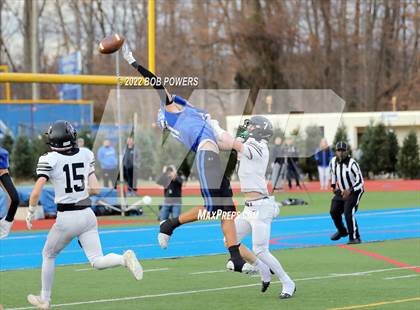 Thumbnail 2 in James Madison @ Fairfax (VHSL Class 6 State Semifinal) photogallery.