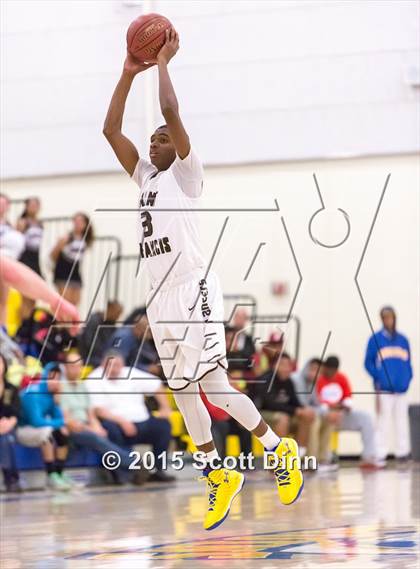 Thumbnail 3 in Saint Francis vs. Fremont (CIF CCS Open Quarterfinal) photogallery.