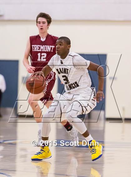 Thumbnail 3 in Saint Francis vs. Fremont (CIF CCS Open Quarterfinal) photogallery.