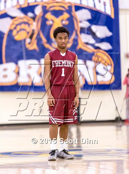 Thumbnail 1 in Saint Francis vs. Fremont (CIF CCS Open Quarterfinal) photogallery.