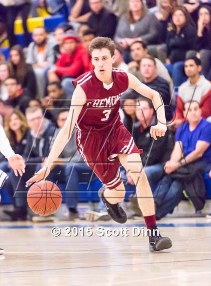 Thumbnail 1 in Saint Francis vs. Fremont (CIF CCS Open Quarterfinal) photogallery.