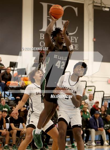 Thumbnail 2 in Salesian College Preparatory vs. De La Salle (CIF NCS Open Final) photogallery.