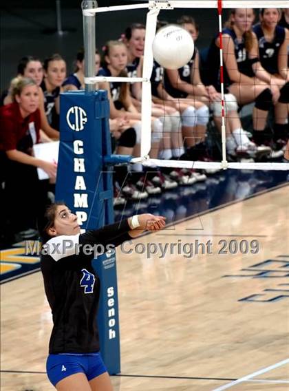 Thumbnail 2 in Tri-City Christian vs. Branson (CIF D5 State Final) photogallery.