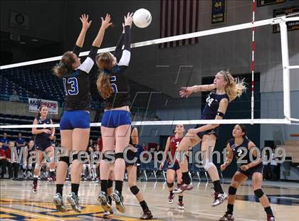 Thumbnail 3 in Tri-City Christian vs. Branson (CIF D5 State Final) photogallery.