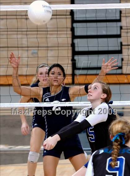 Thumbnail 2 in Tri-City Christian vs. Branson (CIF D5 State Final) photogallery.