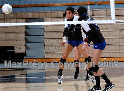 Thumbnail 3 in Tri-City Christian vs. Branson (CIF D5 State Final) photogallery.