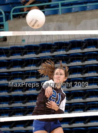 Thumbnail 1 in Tri-City Christian vs. Branson (CIF D5 State Final) photogallery.