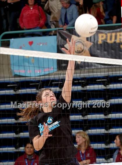 Thumbnail 3 in Tri-City Christian vs. Branson (CIF D5 State Final) photogallery.