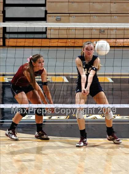 Thumbnail 1 in Tri-City Christian vs. Branson (CIF D5 State Final) photogallery.