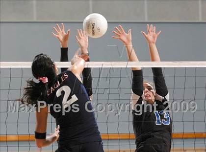 Thumbnail 2 in Tri-City Christian vs. Branson (CIF D5 State Final) photogallery.