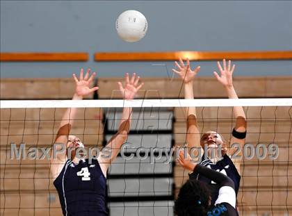 Thumbnail 2 in Tri-City Christian vs. Branson (CIF D5 State Final) photogallery.