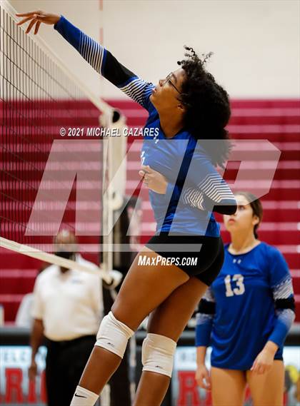 Thumbnail 3 in Chandler @ Maricopa photogallery.