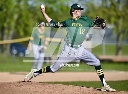 Thumbnail 2 in Waubonsie Valley @ Neuqua Valley photogallery.