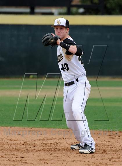 Thumbnail 1 in Foothill vs. El Dorado photogallery.