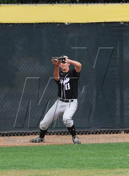 Thumbnail 3 in Foothill vs. El Dorado photogallery.